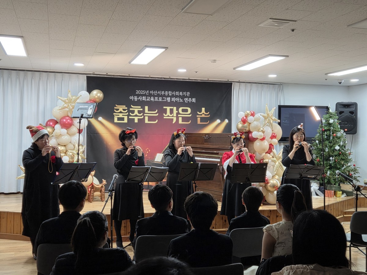 c293e80a4b40cf726b673cff05d738e2_1765515932_2828.jpg c293e80a4b40cf726b673cff05d738e2_1765515932_2828.jpg